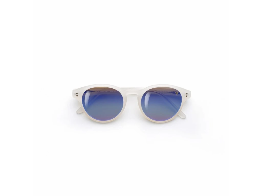 Hyperlight 107 / White